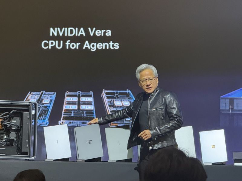젠슨 황, AI PC 플랫폼 N1X 등 지속 확대 전망 관련 이미지
