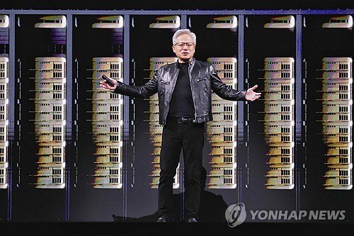 젠슨 황 엔비디아, 中 유니트리와 휴머노이드 로봇 공개 관련 이미지