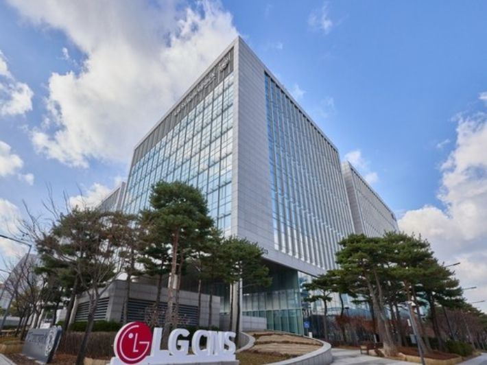 LG CNS, 2월 챗GPT 엔터프라이즈 도입 서비스 개시 관련 이미지