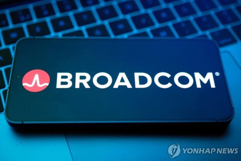 브로드컴 3분기 실적 호조, AI 반도체 매출 전망 긍정 관련 이미지