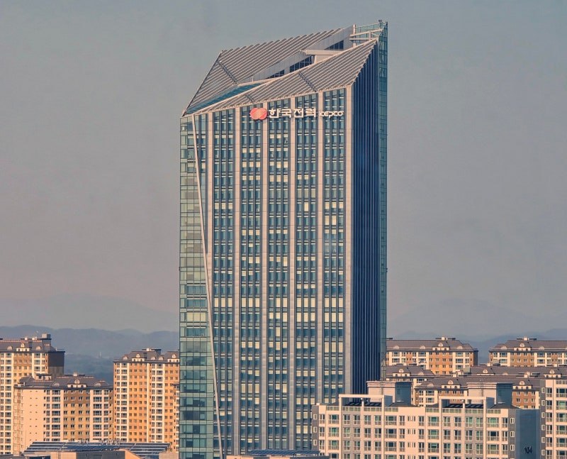 삼성전자·SK하이닉스 5년 전기료 선납 제안 논란 관련 이미지